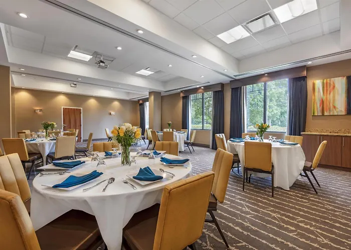 Best Western Plus Miami Executive Airport Hotel And Suites Country Walk