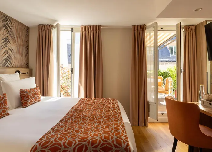 Hotel Theoreme