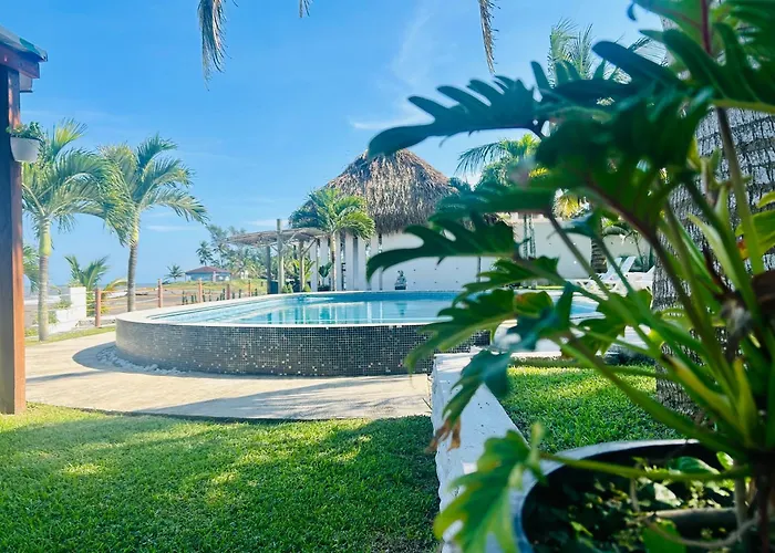 Hotel Lunazul In Costa Esmeralda La Vigueta