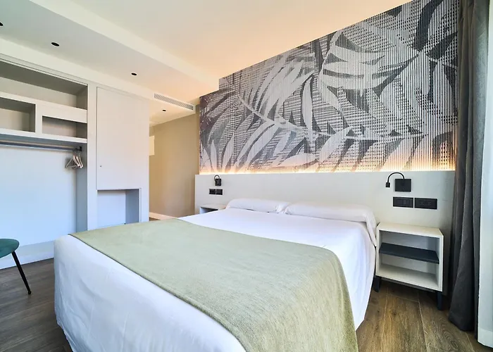 Hostal Sol y Miel Benalmádena
