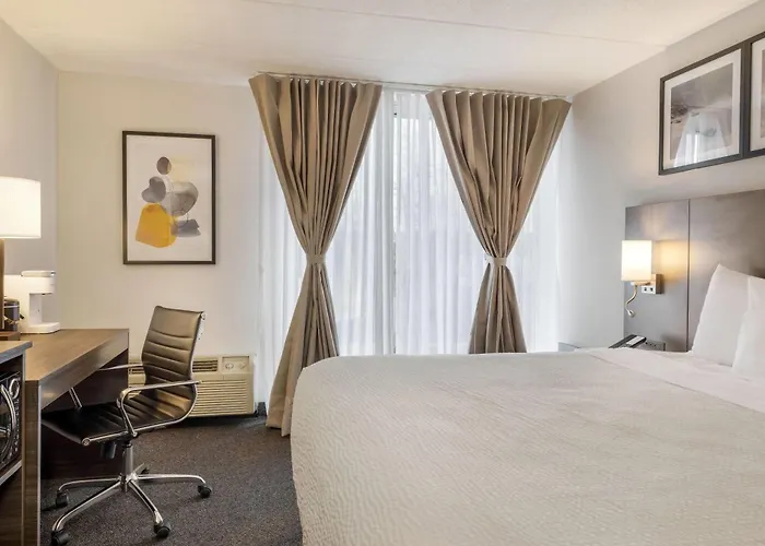 Days Inn By Wyndham Sudbury & Conference Centre