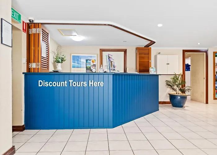 Trinity Beach Club Holiday Apartments