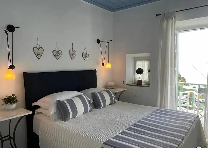Niriedes Hotel Platis Gialos 