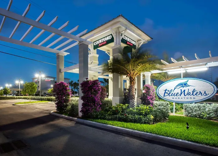 Courtyard By Marriott Faro Blanco Resort