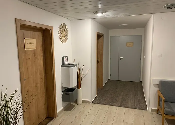 Hotel Adamantino