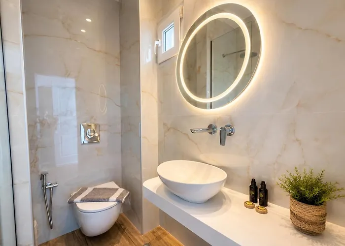 Eleftheria Hotel & Apartments