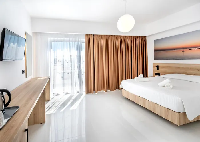 Zorbas Beach Hotel