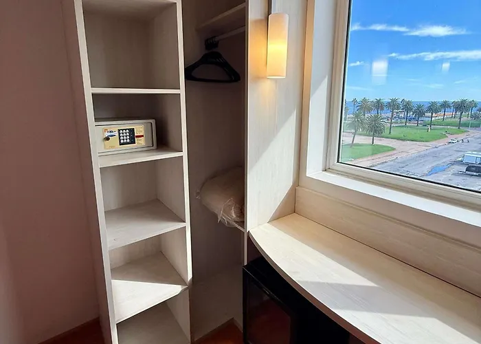 Ibis Montevideo Rambla