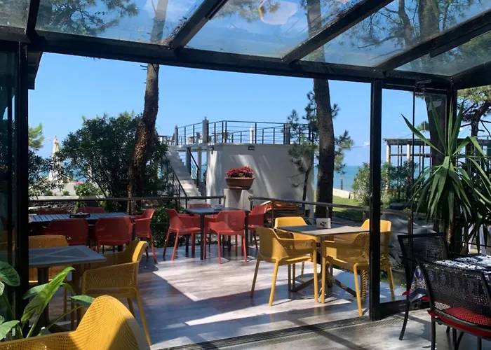 Mana-Mana Hotel Grigoleti