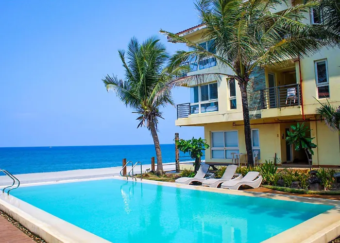 Brisa Marina Beach Resort Powered By Cocotel