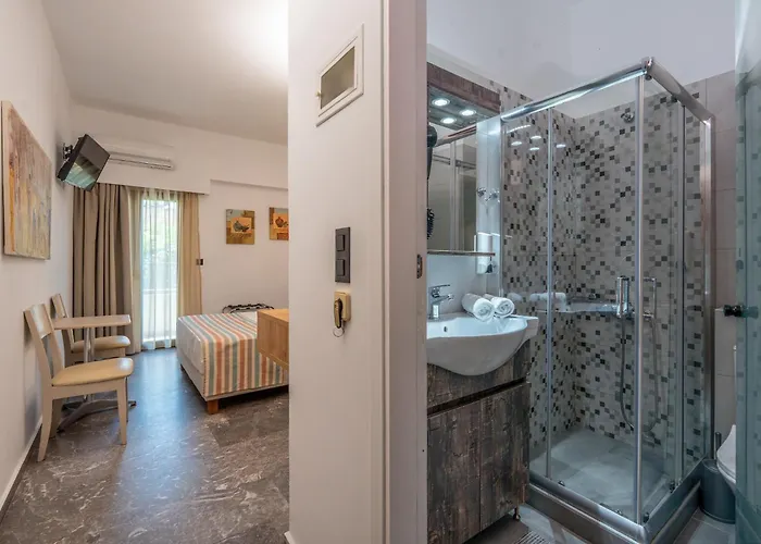 Erato Hotel