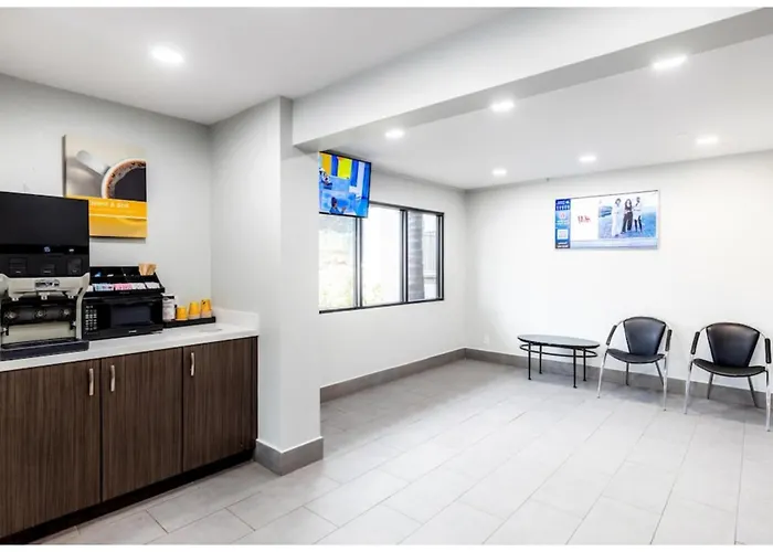Motel 6-Carlsbad, Ca - East Near Legoland