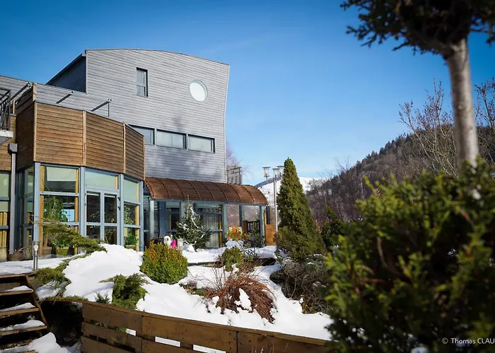 Logis Hotel Les Sapins
