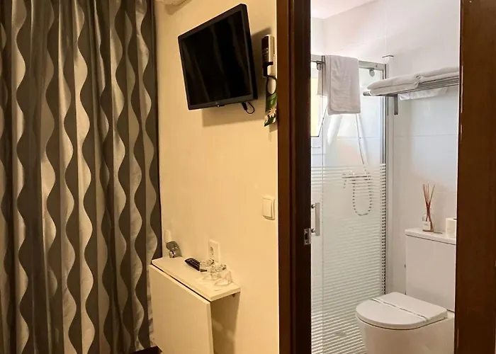 Hostal Cubelles