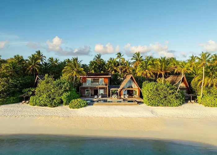 The St. Regis Maldives Vommuli Resort