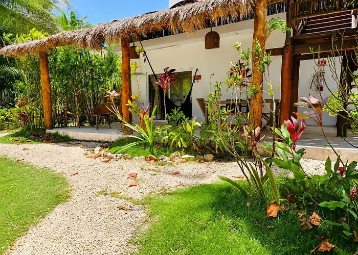 Casabakal - A Pie De Laguna - Bacalar