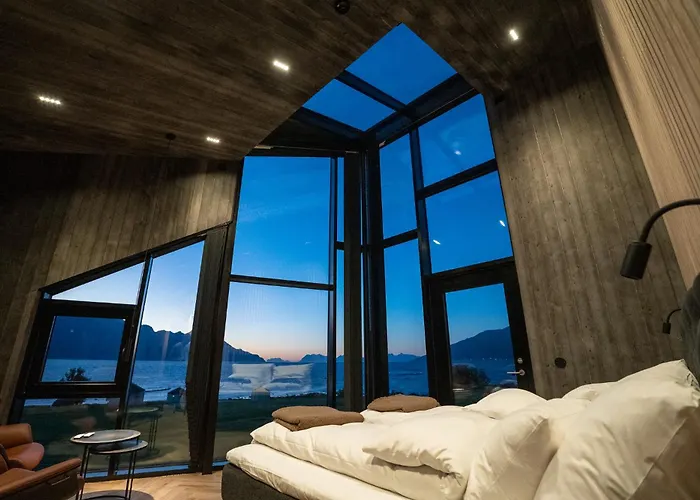 Lyngen North Hotel Rotsund