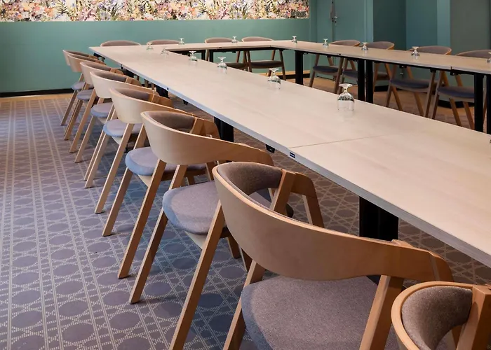 Hôtel ibis Pontivy