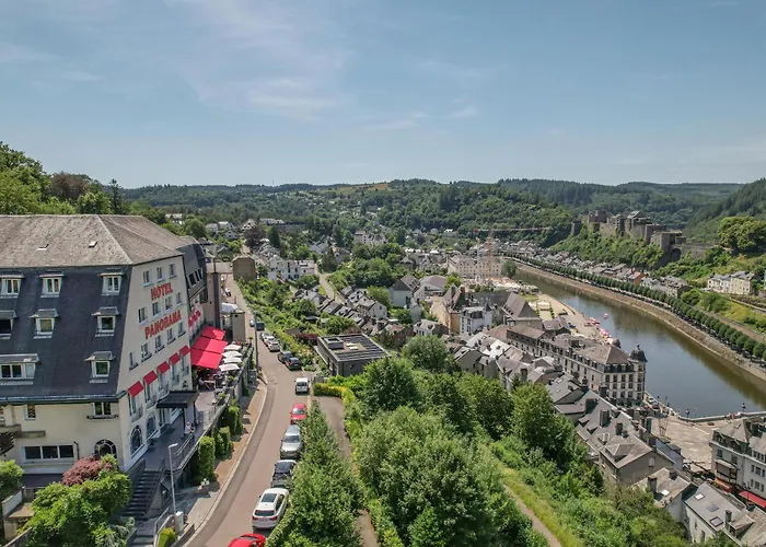 Hotel Panorama - Vue Exceptionnelle Sur La Semois