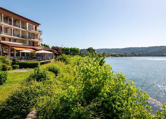 Hôtellerie Beau Rivage Condrieu