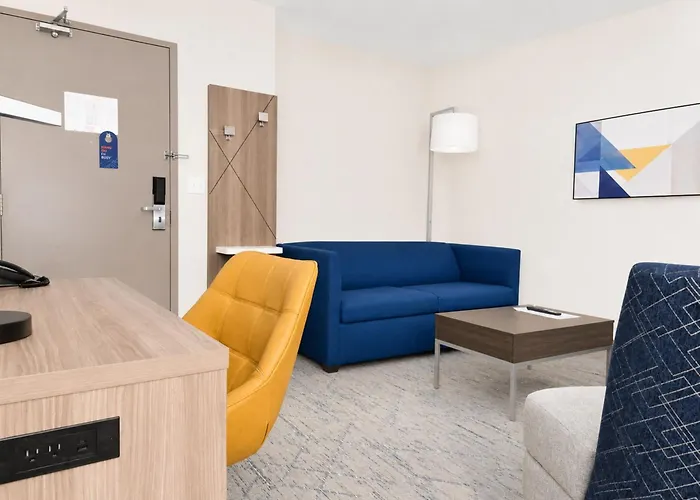 Holiday Inn Express Dryden By Ihg