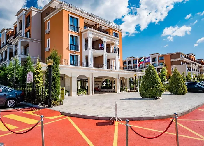 Premier Fort Beach Resort