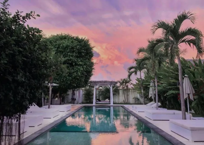 White Palm Hotel Uluwatu - Intimate Kitchen-Led Hideaway - 2 Min Walk From The Beach