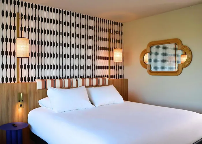 Mercure Promenade Des