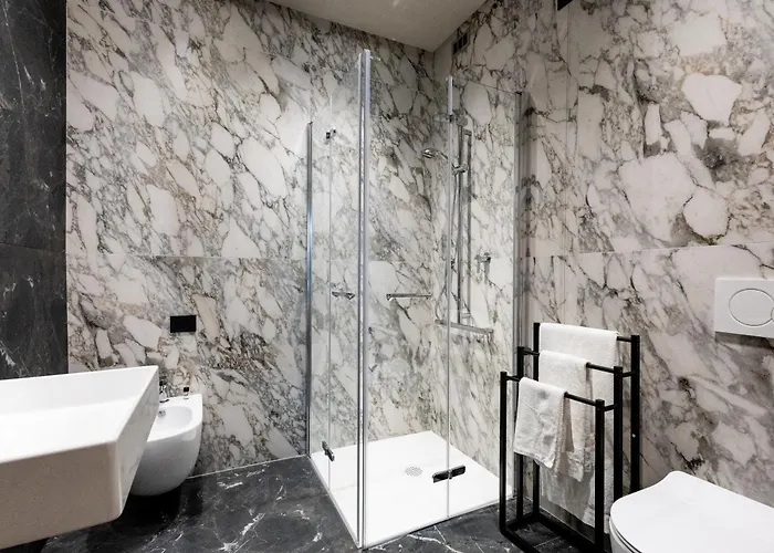 Waldorf Suite Hotel