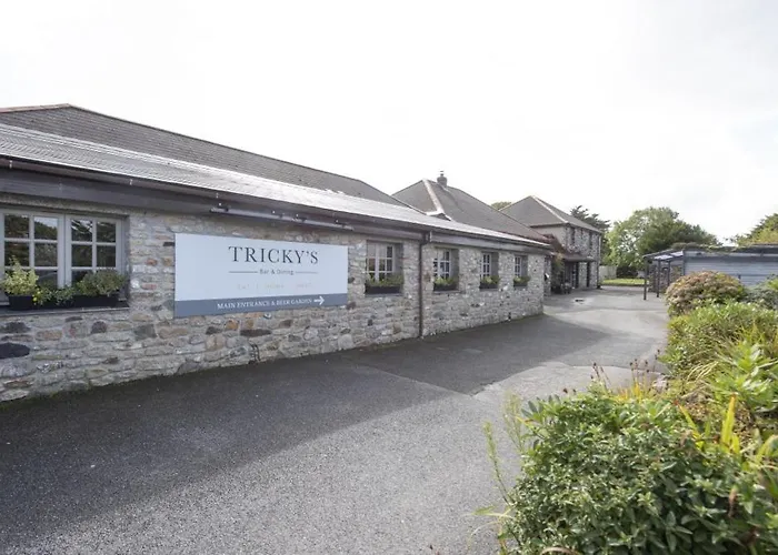 Tricky'S Hotel