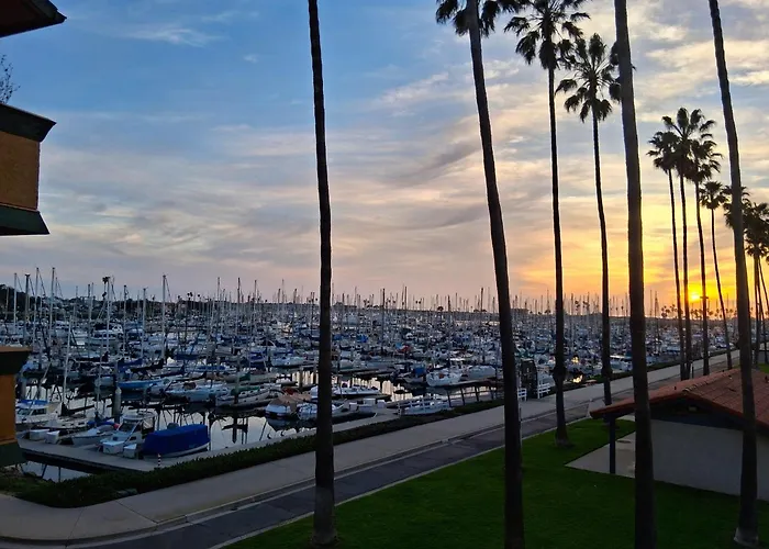 Holiday Inn Express Hotel & Suites Ventura Harbor By Ihg