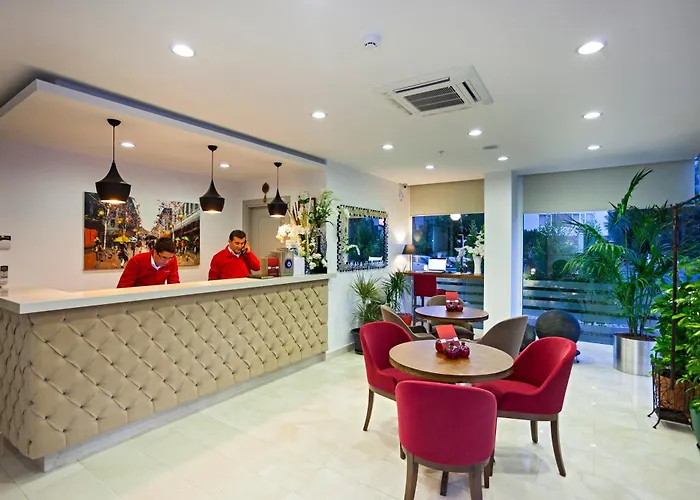 The Room Hotel & Apartments