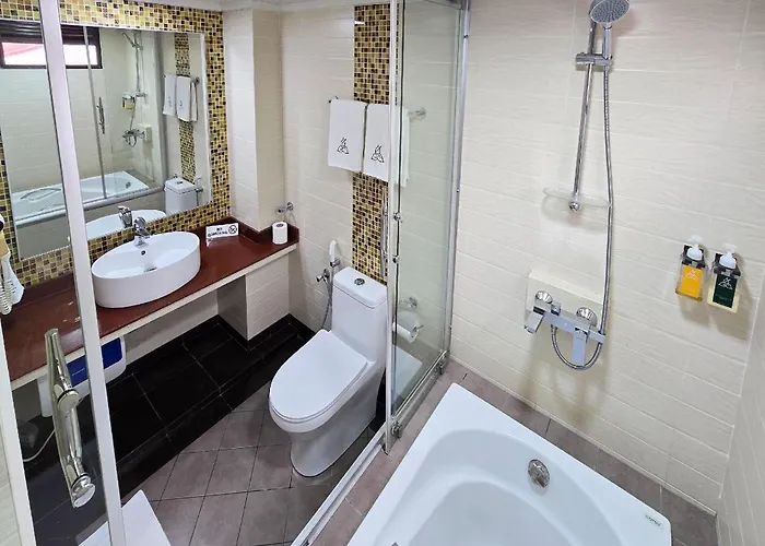Rashu Hiyaa Hotel Dhiffushi