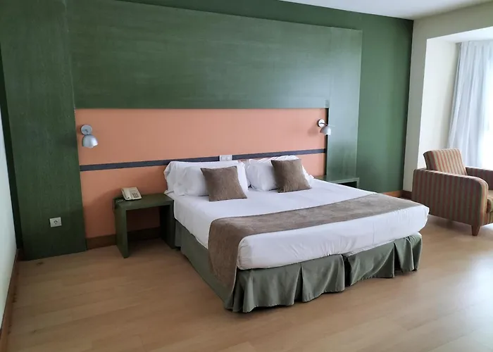 Hotel Naval Sestao