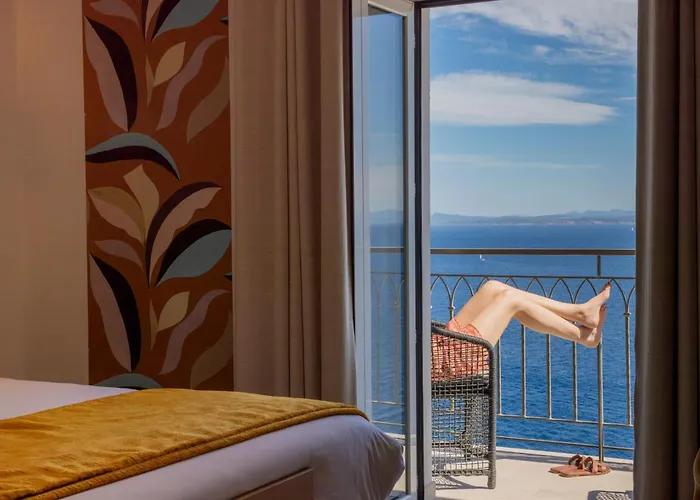 Hotel Santateresa Bonifacio 