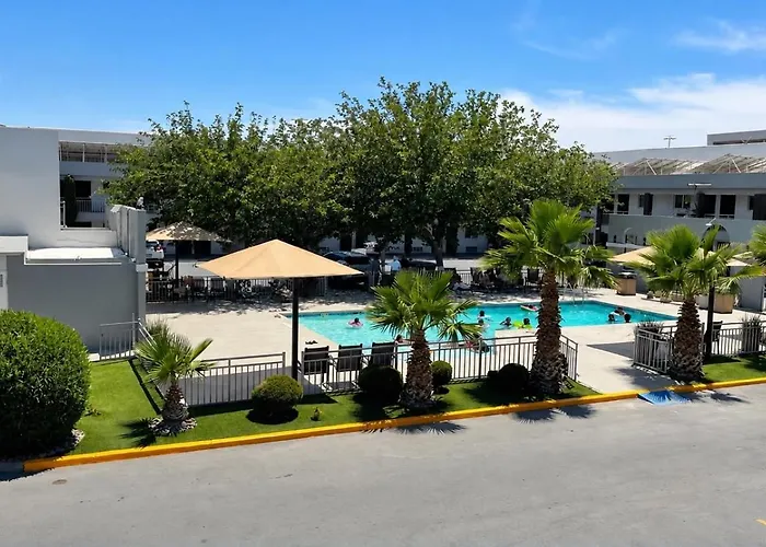 Hotel Villa Del Sol