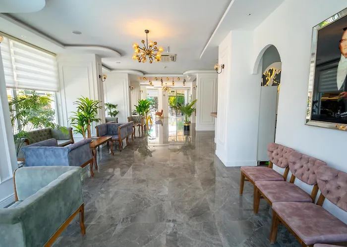 Aurasia Sea Side Hotel