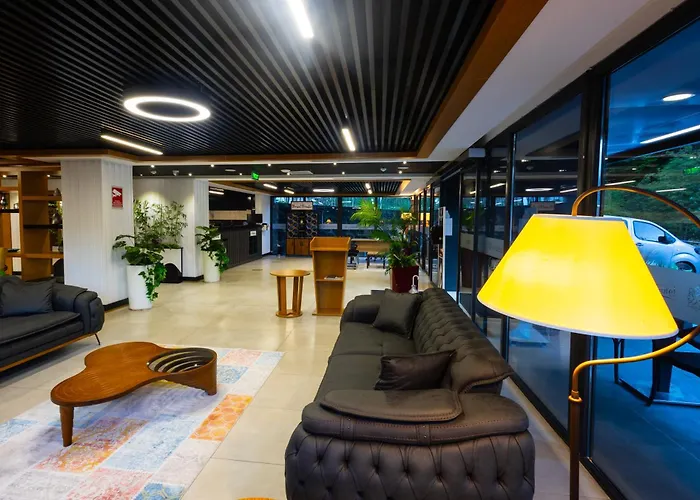 Golden Inn Hotel Uzungoel
