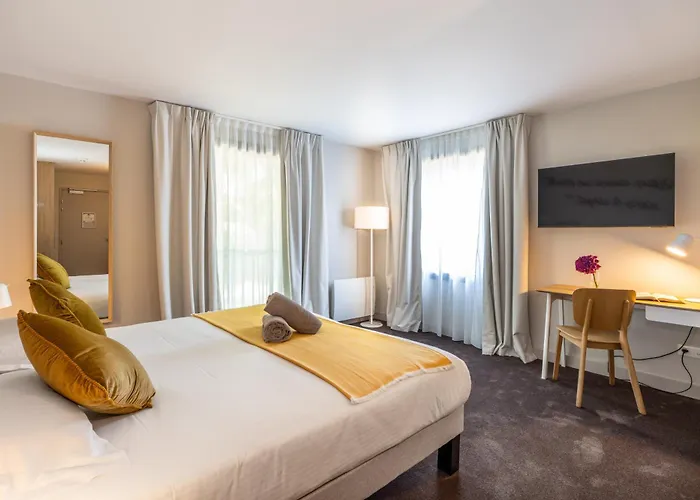 Hôtel Antares&Spa La Rivière-Saint-Sauveur