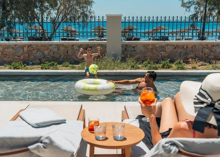 Santo Miramare Beach Resort Perissa 