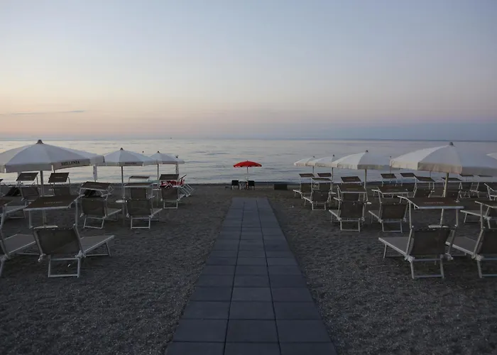Hellenia Yachting Hotel&SPA