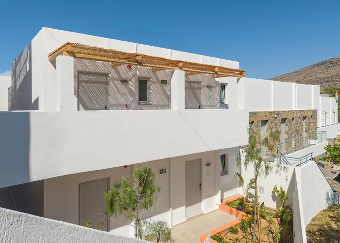 South Coast Hotel Makrýgialos
