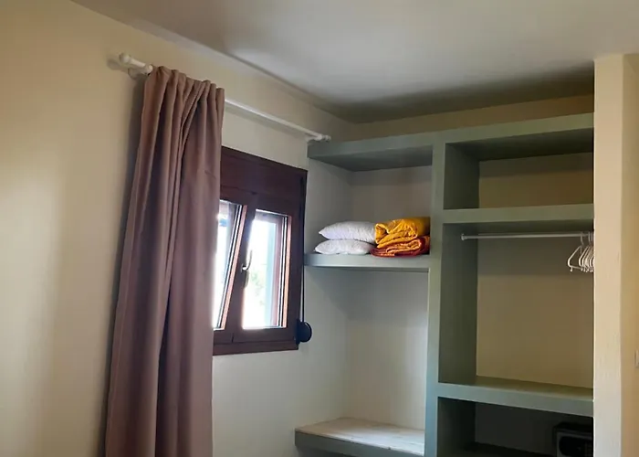 Takis Studios Ksanemos