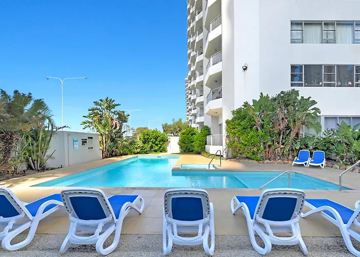 Pacific Plaza Apartments