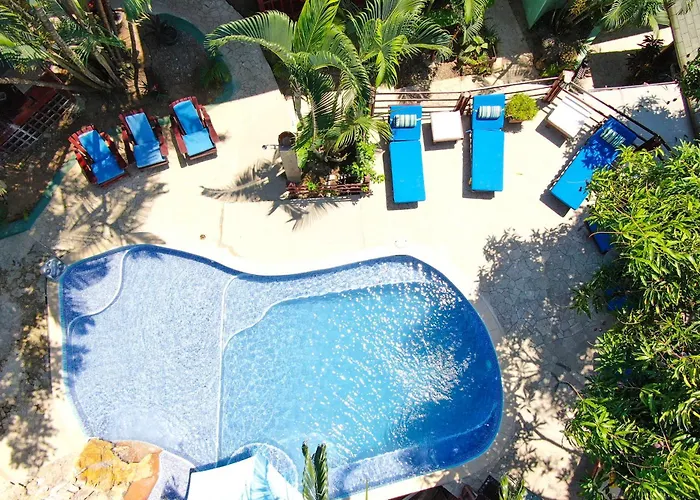 West Bay Lodge And Spa