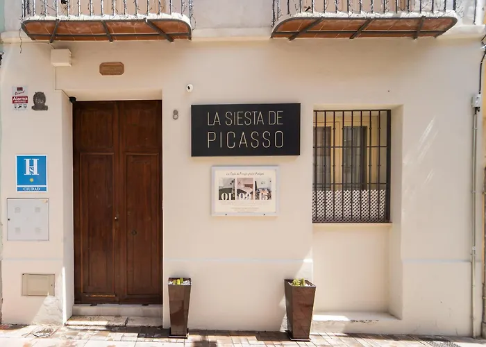 La Siesta De Picasso