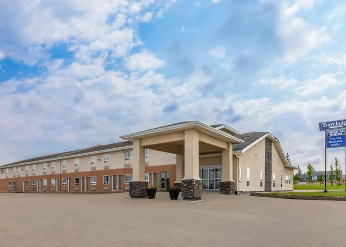 Travelodge By Wyndham Valleyview Ab