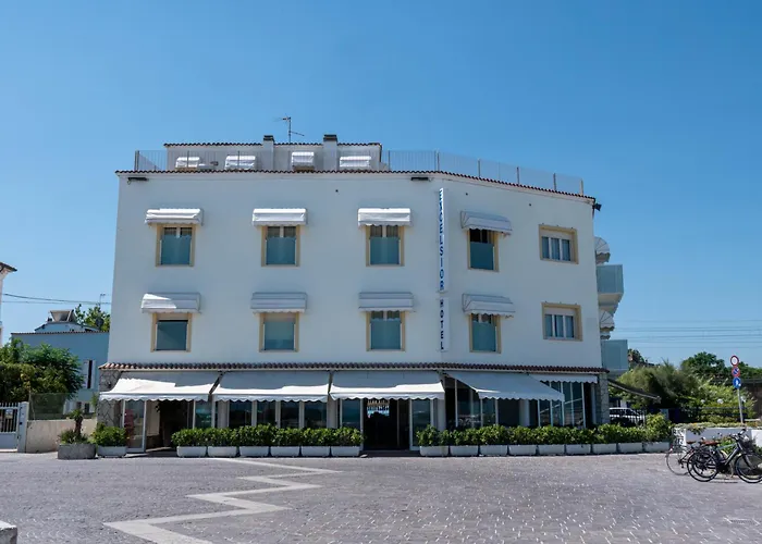 Hotel Excelsior
