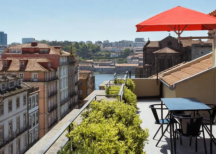 Editory House Ribeira