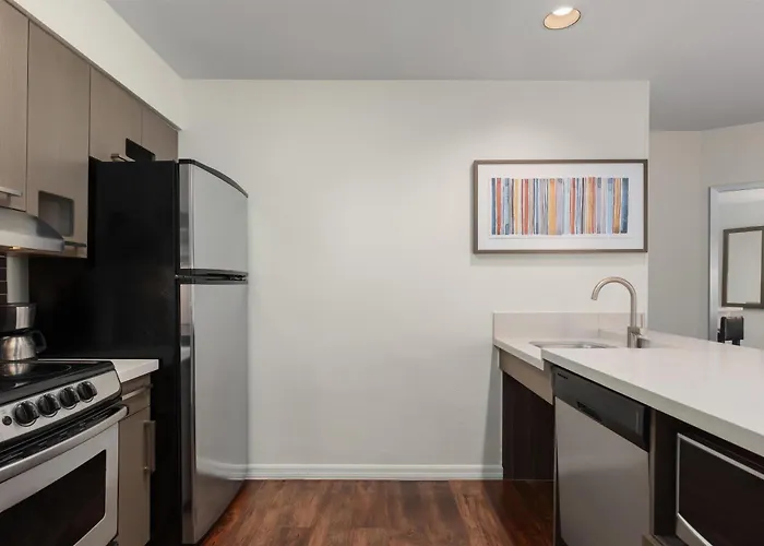 Hyatt House Cypress / Anaheim